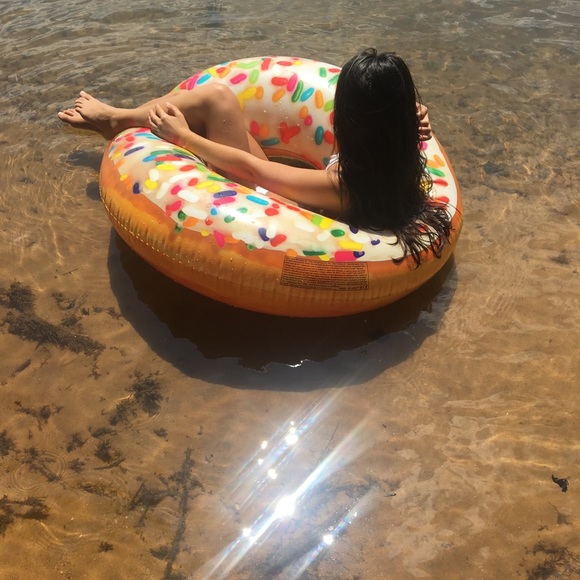 Meet your Posher, Anne - Picture 1 of 1